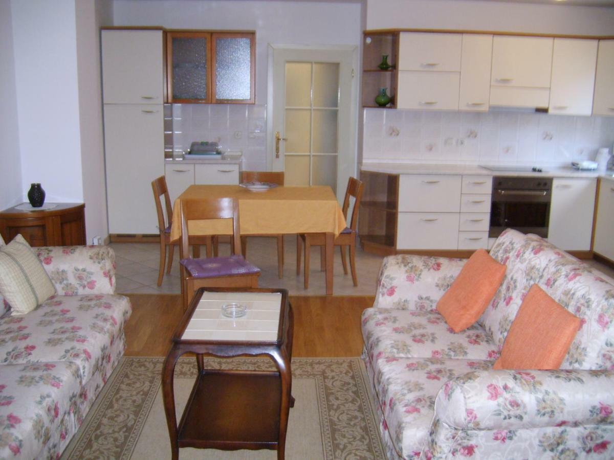Miki Apartment Porec Exterior photo